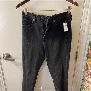Gap brand True Skinny Jeans
